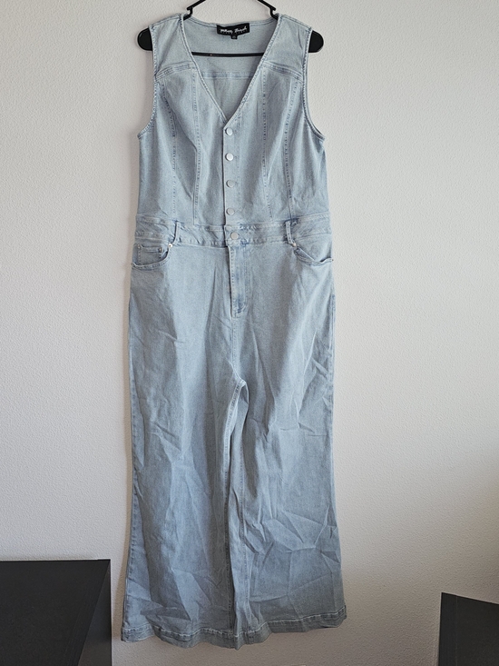 white birch Denim - NWOT White Birch Light Blue Sleeveless Denim Overalls Jumpsuit